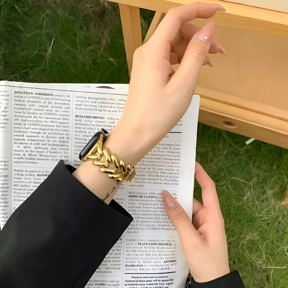 NEW Stylish Adjustable Gold Chain-Link Watch Band For Apple Watch - Picture 6 of 13